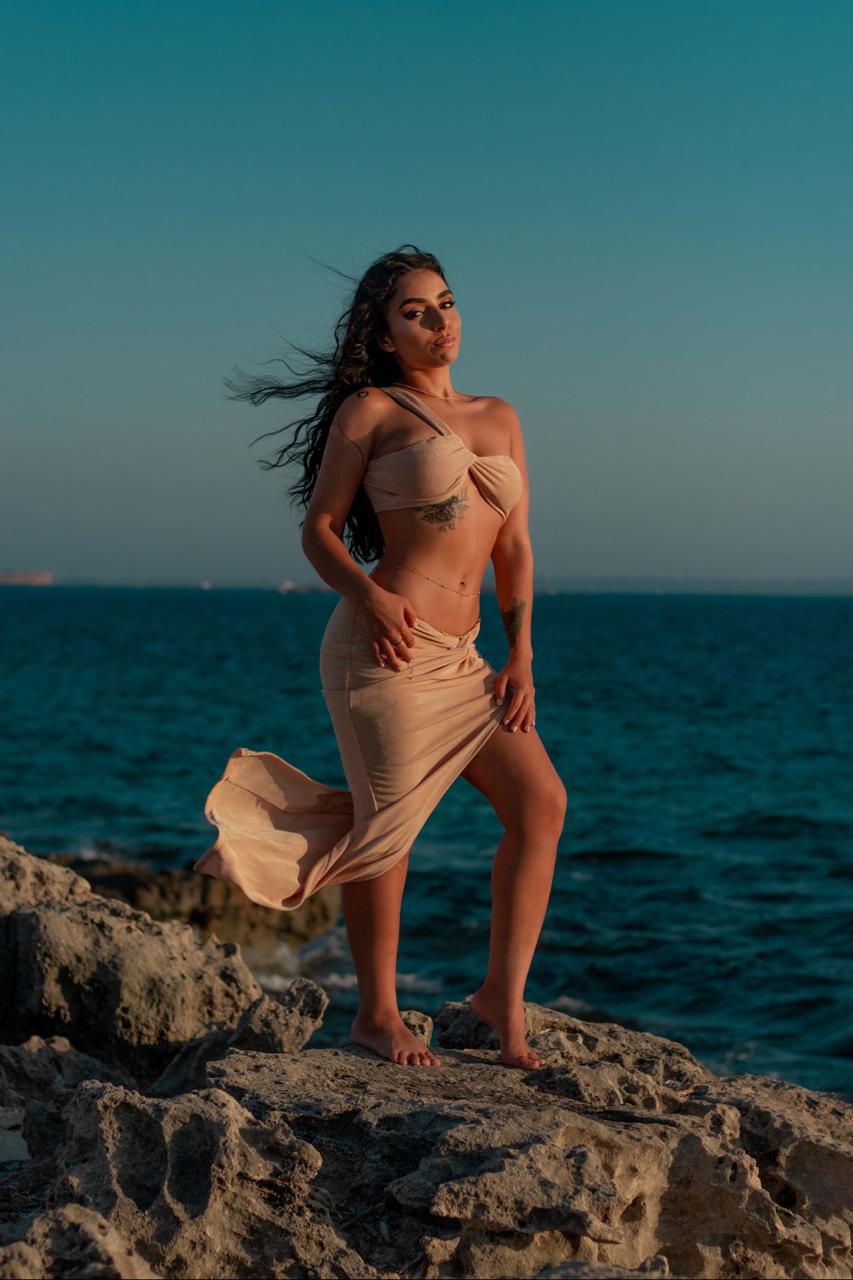Escort - MIA - Ibiza Tops